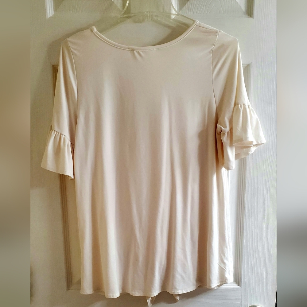 Entro Cream Ruffle Sleeve Tie-Front Blouse - Picture 4 of 4